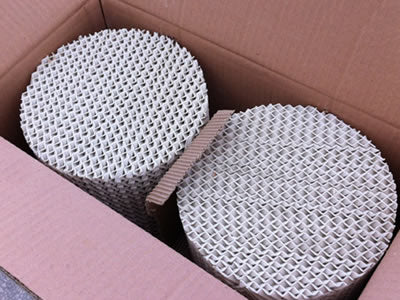 Non-metallic structured packing